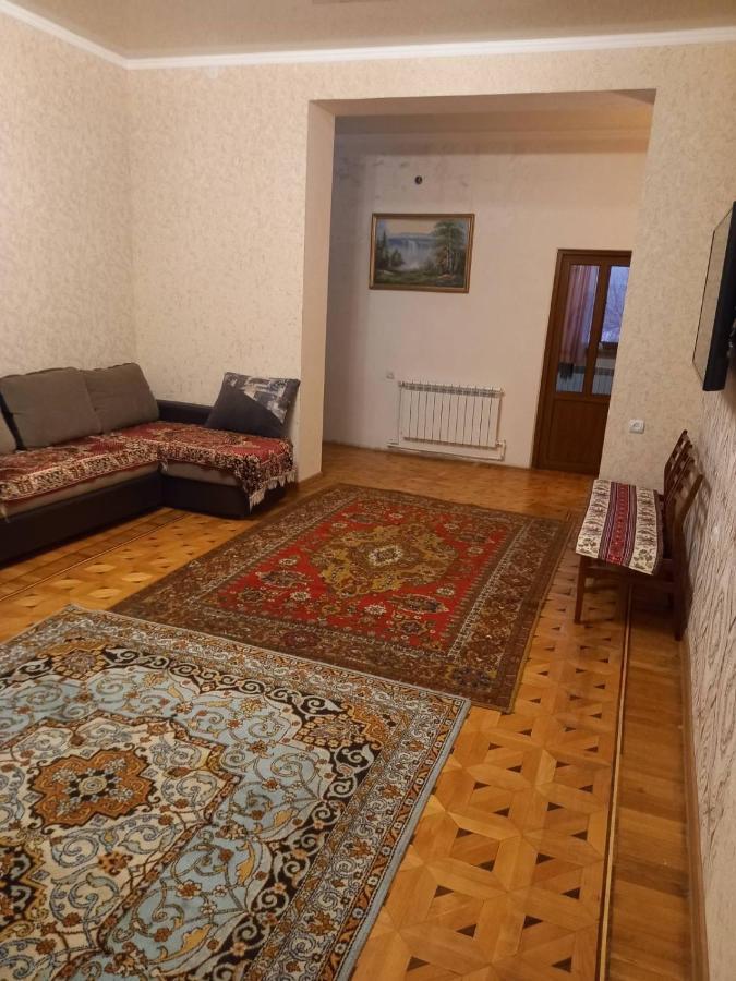 غارني Guest House Saman المظهر الخارجي الصورة
