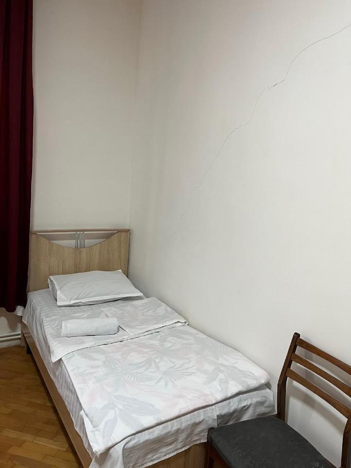 غارني Guest House Saman المظهر الخارجي الصورة